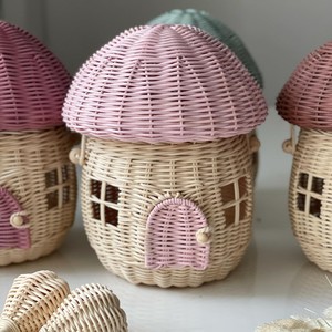 Maisonnette miniature en rotin faite à la main, design tendance, jouet pour enfants, maison de jeu écologique - Product Image 6