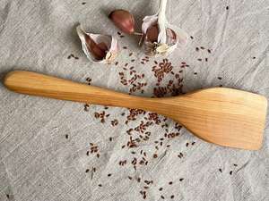 Spatule en bois, ustensile de cuisine, ornement en genévrier, ustensile de cuisine fait main, cadeau, ustensile de cuisine, cadeau de pendaison de crémaillère - Product Image 4