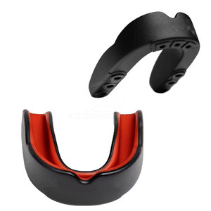 Protège-dents de haute qualité pour athlètes, design résistant aux chocs, ajustement confortable et respirant, idéal pour l'entraînement et la pratique. - Product Image 3