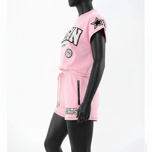 Ensemble T-shirt et short en jersey de coton et polyester de qualité supérieure pour femme, avec patch en chenille et logo personnalisé, 100 % coton - Product Image 3