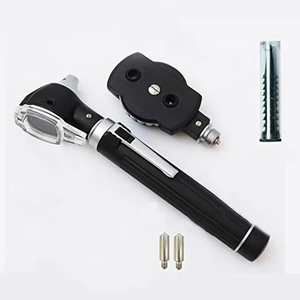 Ensemble d'otoscopes à fibres optiques LED de qualité supérieure - Système d'examen professionnel des oreilles haute définition avec spéculums multi-tailles - Product Image 3