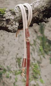 Correa de Perro Trenzada a Mano con Detalles en Cuero - Product Image 2