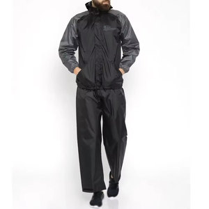 Ensemble coupe-vent de haute qualité pour homme, style streetwear urbain, tenue décontractée moderne, en vente - Product Image 1