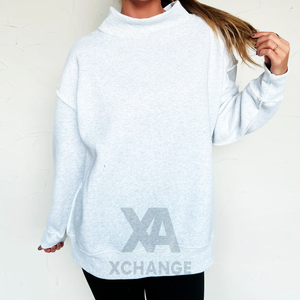 Sudadera de cuello alto extragrande para mujer, gris claro, de algodón tejido, con estampado de letras y logo en la espalda, ropa informal de otoño - Product Image 1