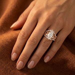 Bague de fiançailles en diamant de laboratoire taille marquise 2,00 carats certifiée IGI, en or massif 18 carats, avec anneau de mariage vintage, bijoux unisexe - Product Image 4