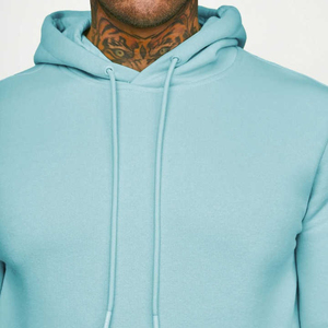 Sudadera con Capucha para Hombre, Hecha en Pakistán, de Alta Calidad, 100% Algodón, Forrada, Negra con Colores en Contraste, Cómoda - Product Image 3