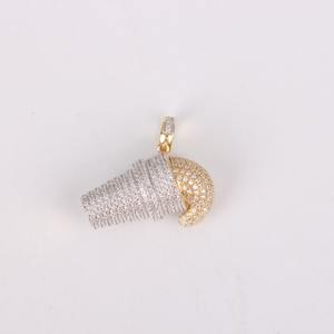 Pendentif unisexe en argent sterling 925, style hip-hop, micro-pavé, diamants simulés VVS, entièrement serti de moissanite, bijoux personnalisés en forme de crème glacée - Product Image 2