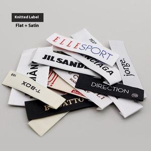 Etiquetas de Ropa Tejidas Personalizadas de Alta Densidad, Etiquetas de Marca para Prendas con Forma de Bandera, Lavables, con Borde Cortado a Láser, para Hombre y Mujer - Product Image 6