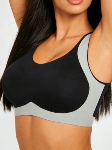 Soutien-gorge de yoga pour femme : maintien flexible, confort optimal pour l'exercice et les activités quotidiennes - Product Image 3