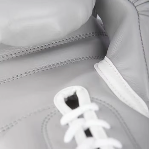 RTS Meilleur fournisseur, personnalisez votre propre logo, impression de nom, fabricant de gants de boxe, gants de sport légers pour l'entraînement CP-BG-45 - Product Image 4