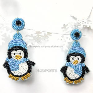 Boucles d'oreilles en perles de rocaille multicolores plaquées or faites à la main 14K design bonhomme de neige perlé pour les occasions d'anniversaire - Product Image 5