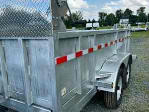 รถพ่วงฟาร์มคุณภาพสูงจากโรงงานพร้อมจำหน่าย รถพ่วงดั๊มพ์ข้างสูงขนาด 7x14 และรถพ่วงดั๊มพ์สำหรับรถแทรกเตอร์ขนาด 6x12 - Product Image 6