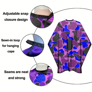 Capa de Peluquería Profesional de Poliéster con Camuflaje Azul Púrpura, Resistente al Agua, para Uso en Salón y Barbería, con Cierre Ajustable en el Cuello - Product Image 1