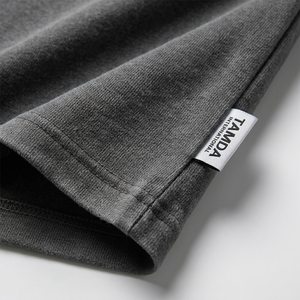 Camiseta de Felpa Francesa Gruesa para Hombre |   Camiseta de 220 GSM, 100% Algodón Peinado, Lavado Ácido, Estilo Vintage, Hombros Caídos, Corte Super Cuadrado, Estilo Hip Hop - Product Image 5