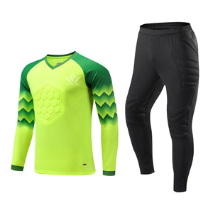 Ensemble de maillot de gardien de but pour homme, vert et noir, rembourré, manches longues, col en V, respirant, polyester, uniforme de gardien de but de football personnalisé - Product Image 1