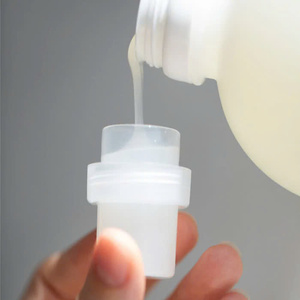 Lessive liquide au parfum de citron, pH doux, résultats frais et design de bouteille écoresponsable - Product Image 6