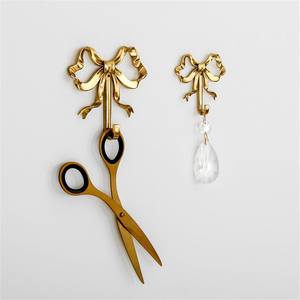 Gancho de Pared Decorativo de Latón para Baño, Dormitorio, Cocina, Entrada, para Colgar Abrigos, Bolsos, Toallas, Llaves, Organizador de Almacenamiento para el Hogar, Montaje en Pared - Product Image 1