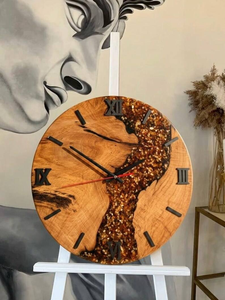 Nouvelle Arrivée Horloge Murale Suspendue Art Déco en Ambre Baltique et Quartz, Affichage à Aiguilles 12 Heures, Faite à la Main en Bois et Résine, Cadeau de Mariage - Product Image 3