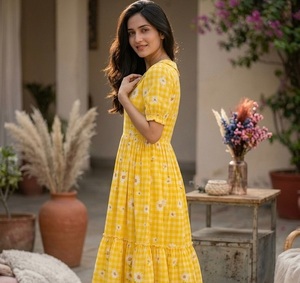 Vestido maxi de gran venta con estampado de cuadros y flores, estilo casual, para oficina, con vuelo redondo, estilo indio pakistaní, Kurti, precio bajo. - Product Image 1