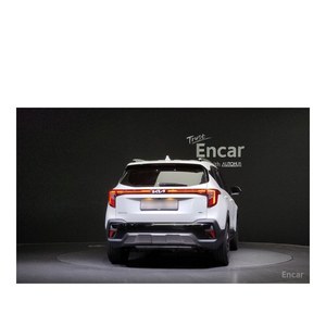 Kia Seltos 2023, 1.6 Turbo, 4WD, Gasolina, Automático, Euro V, Volante a la Izquierda, Asientos de Cuero, Cámara Trasera, 33,295 km - Product Image 4