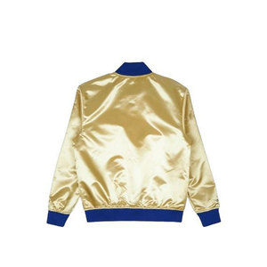 เสื้อแจ็คเก็ตบอมเบอร์ผ้าซาตินสีทองสำหรับผู้ชาย แต่งขอบสีน้ำเงิน ปกคอพับ ทรงปกติ ปิดด้วยซิป สวมใส่สบายๆ สำหรับฤดูใบไม้ร่วง - Product Image 1