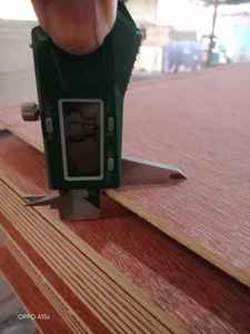 Contreplaqué commercial Fomex à âme en eucalyptus, qualité supérieure E2, sans formaldéhyde, double face, pour usage intérieur, 18 mm, 5 mm - Product Image 2