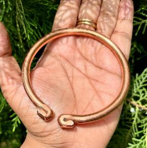 Handmade <b>Copper</b> <b>Bangle</b> Set Dainty Stacking <b>Bangles</b> Handmade jewelry <b>Copper</b> Alloy Cuff Bracelet Hammered Texture Antique <b>Copper</b> - Product Image 3