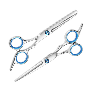 Tijeras Profesionales de Alta Calidad para Cortar Cabello Liso, Herramienta de Peluquería, Punta Recta, Acero Inoxidable, Ajustables, con Agarre de Plástico - Product Image 1