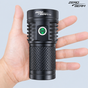 Lanterne portable rechargeable ZeroBeam F50, étanche IPX8, 17000 lumens, portée de 560 m, verre minéral trempé, alliage d'aluminium, garantie de 2 ans - Product Image 1