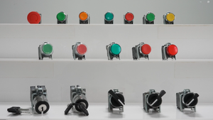 Interrupteur à bouton-poussoir Schneider Harmony Plastic XB5 22 mm, indice de protection IP67, 10 A max. Commutateur combiné de contrôle de courant 1NO1NC - Product Image 6