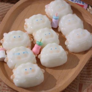 Tres Adorables Ovejas de Silicona Suave para Apretar, Juguetes Antiestrés, Involucramiento Sensorial, Recompensa para Fiestas, Regalos para Niños - Product Image 1