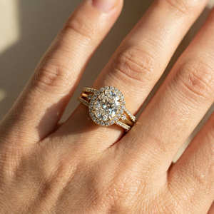 Anillo de Oro Sólido de 14K/18K con Diamante Amarillo de Laboratorio de 2 Quilates, Corte Ovalado, Triple Banda, Solitario, Joyería Fina de Lujo, Certificado IGI - Product Image 5