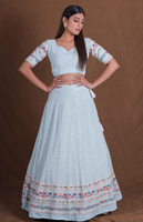 Ensemble Lehenga brodé bleu clair pour femme, robe ethnique, haut court et jupe longue avec dupatta pour mariage et fête