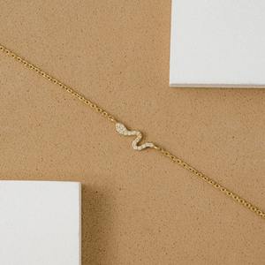 Bracelet Serpent en Or Massif 14K avec Diamants Naturels, Mini Bracelet Serpent Délicat, Bracelet Empilable, Bijoux Fins Minimalistes - Product Image 6