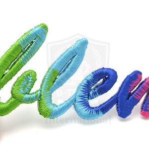 Parches Termoadhesivos de Fieltro No Tejido con Letras Bordadas en Chenille, Estilo Escritura, Forma Irregular, para Grupos de Chicas, Muy Demandados - Product Image 2