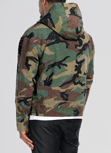 Veste zippée camouflage vintage pour homme avec logo personnalisé, en coton mélangé respirant, style streetwear, effet délavé à l'acide, pour la vente en gros - Product Image 2