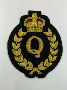 Insignias y Parches Bordados Personalizados OEM con Logotipo, Pin de Seguridad, Bordado Hecho a Mano, Ajuste Cómodo, Servicio OEM - Product Image 3