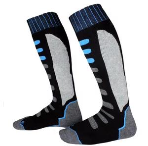 Chaussettes de compression athlétiques fines en polyamide pour hommes, respirantes, pour le sport, longueur mi-mollet, tricotées pour l'été - Product Image 2