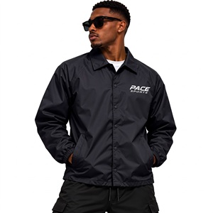 Veste Coach noire unie pour homme, coupe-vent imperméable en nylon, fermeture à boutons-pression, col rabattable, coupe ample - Product Image 1