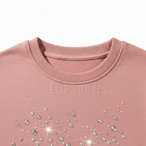 Sudadera Moderna con Pedrería, Informal de Invierno, Ecológica, Transpirable, Material Suave al Tacto, Mangas Largas, Personalizable, Prenda de Moda - Product Image 4
