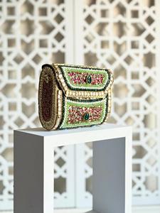 Hermoso bolso de mano redondo con diseño intrincado, ideal para bodas, eventos festivos y con un estilo étnico elegante. - Product Image 4