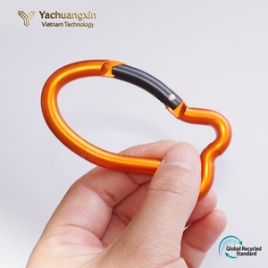 Mosquetón de aluminio con forma de pez grande, creativo y ligero, para montañismo y actividades al aire libre. - Product Image 2