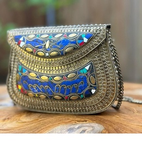 Bolso de mano de metal hecho a mano con mosaico de hierro, bolso de mano metálico, accesorio de diseñador para ocasiones especiales de mujer. - Product Image 1