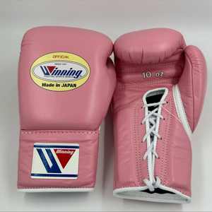 Gants de boxe professionnels de haute qualité en cuir de vache véritable rose, à lacets, pour le kickboxing et le sparring. - Product Image 2