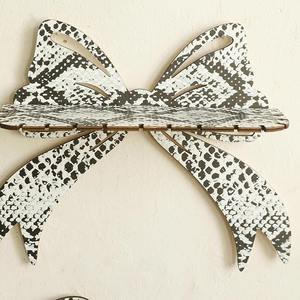 Étagère murale de luxe en forme de nœud, motif peau de serpent noir et blanc, pour l'affichage de cristaux, le rangement de bijoux et la décoration artistique moderne de la maison - Product Image 5