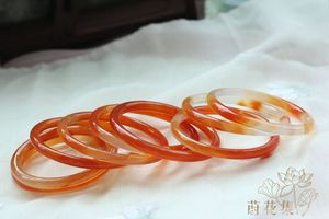 H CRAFT <b>Resin</b> Bangles Wholesale Supplier Manufacturer Exporter Uttar Pradesh Indian Women's Classic Crown Pattern Bangles - Product Image 3