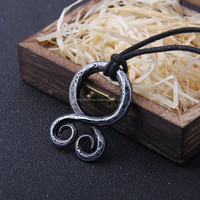 Top vente fer forgé à la main croix pendentif nordique Viking Odin Rune collier rétro pendentif collier gothique bijoux par UCI