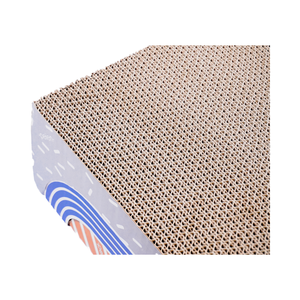 Planche à gratter pour chat Peien 3-en-1 pour le divertissement félin Durable et polyvalent emballé dans un carton - Product Image 2