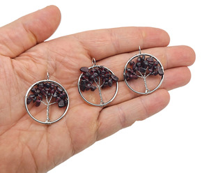 Colgantes de árbol de la vida con incrustaciones de piedra natural, dijes de aleación chapados en plata, estilo bohemio, joyería de regalo unisex - Product Image 5