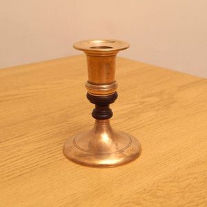 Support à bougie en laiton de qualité supérieure avec poignée, finition antique, porte-bougie conique pour la décoration de la maison, l'hôtellerie, la restauration, utilisation sur table - Product Image 5